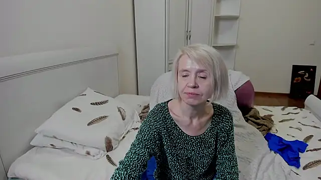 aminalive's cam snapshot