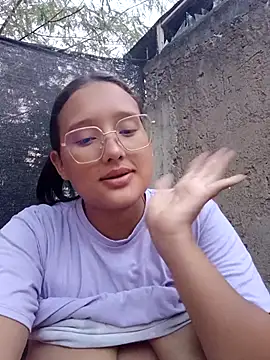 young_dairy01 live sex cam