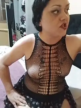 LilithRos3's Stripchat show and profile