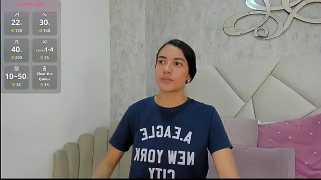 Skylerwhite02's cam snapshot