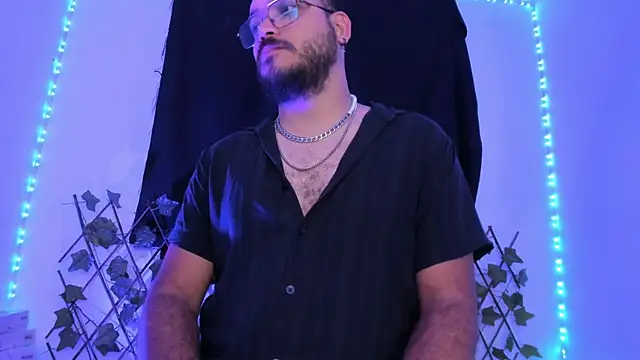 MarkWolfe1's cam snapshot