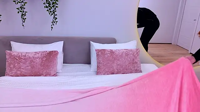 MelanieCarterr's cam snapshot