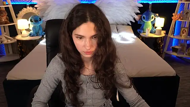 BabyFlowerr's cam snapshot