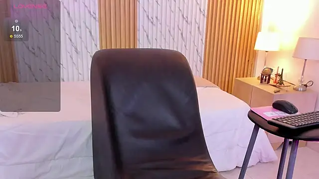 james_jonnes's cam snapshot