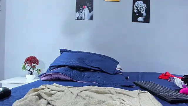 sexynova_93's cam snapshot