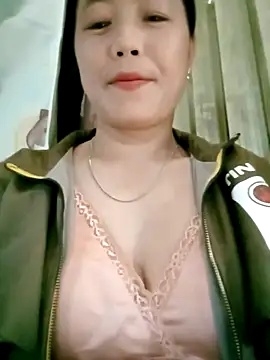 Sara_pusyy's cam snapshot