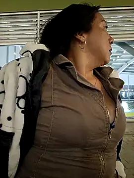 misshot_02's cam snapshot