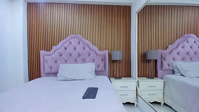 AmaraWolf's cam snapshot