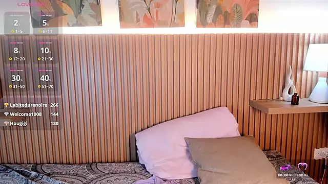 leila_whisper's cam snapshot