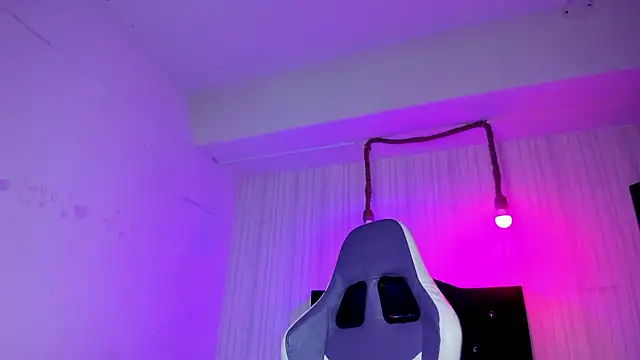 nicky_angel1's cam snapshot