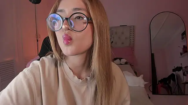 SweetJennaa live sex cam