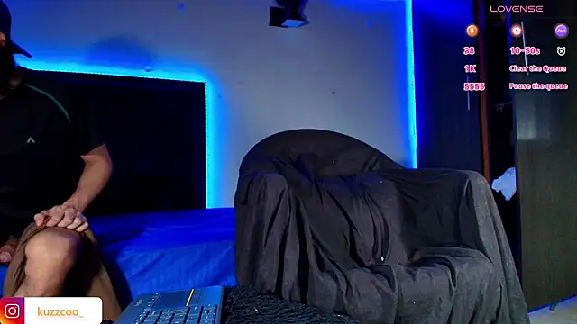 kuzzcoo's cam snapshot