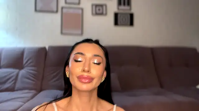 alissadreams's cam snapshot