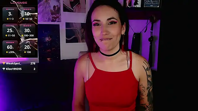 BLACKTSUKI7_'s cam snapshot