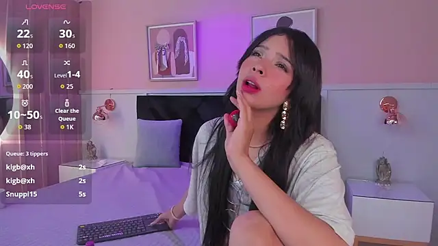 chloe_watson_'s cam snapshot