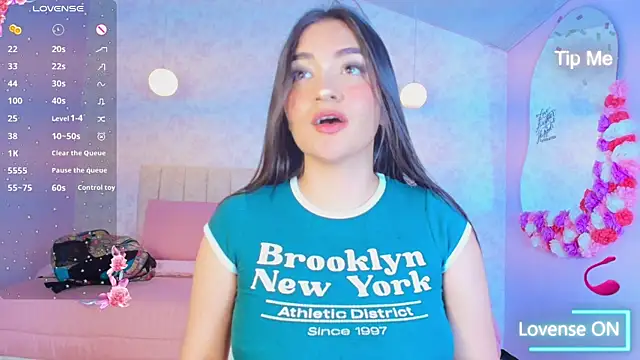 sweet_artemiis's cam snapshot