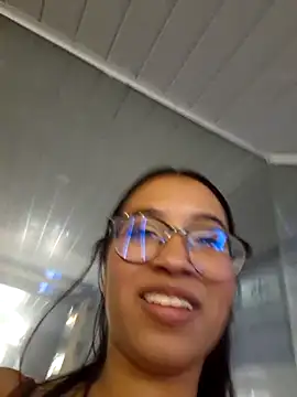 susan_mooree's cam snapshot