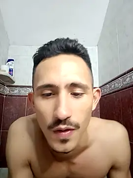 HomeAloneK's cam snapshot