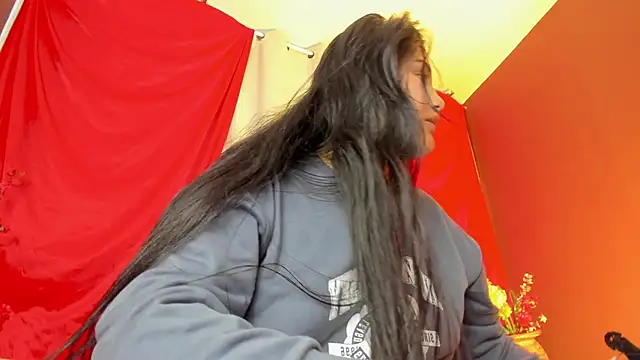 Little_Ivy's cam snapshot