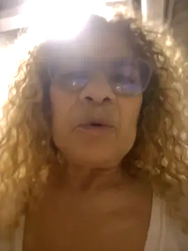 indiraa-channell's cam snapshot