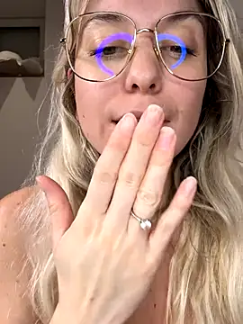 carlaaa live sex cam