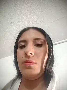 EmilyGala's cam snapshot