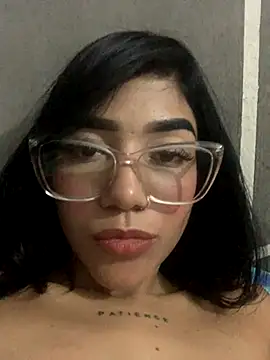 ElaRose_12's web cam