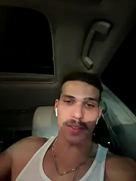 Maikolsalami2 live sex cam