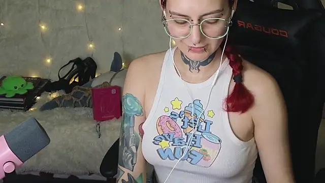 Ginger_Stay's cam snapshot