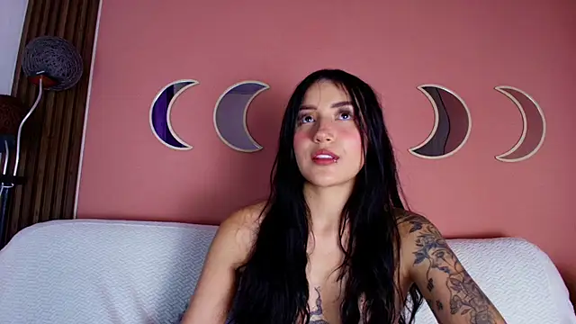 natashapridee_'s cam snapshot