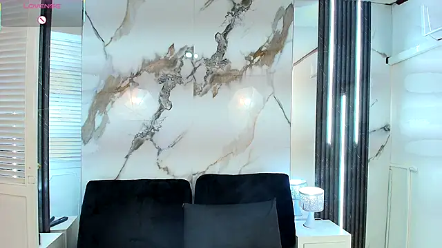 MayaBaker's cam snapshot