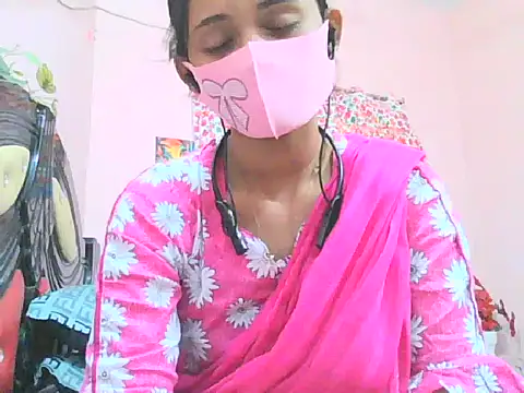 Silver_Queen07's cam snapshot