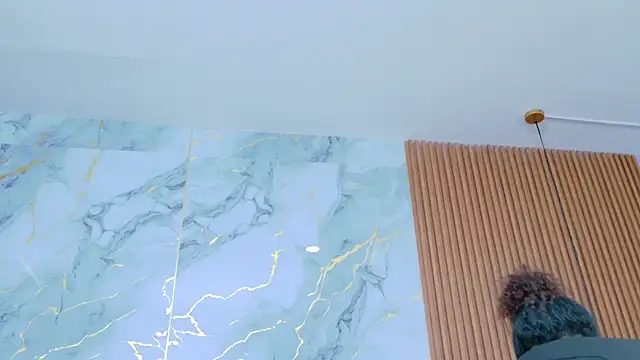 littleebonny's cam snapshot