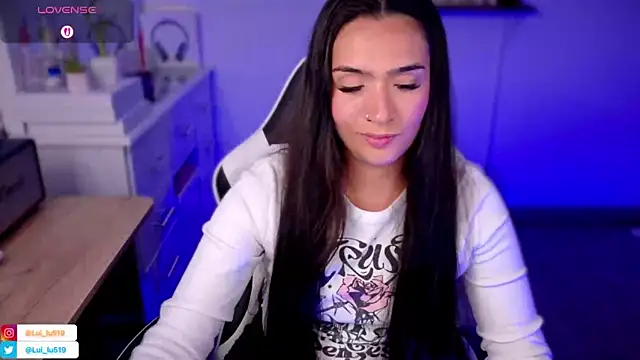 ImLui_lu's cam snapshot