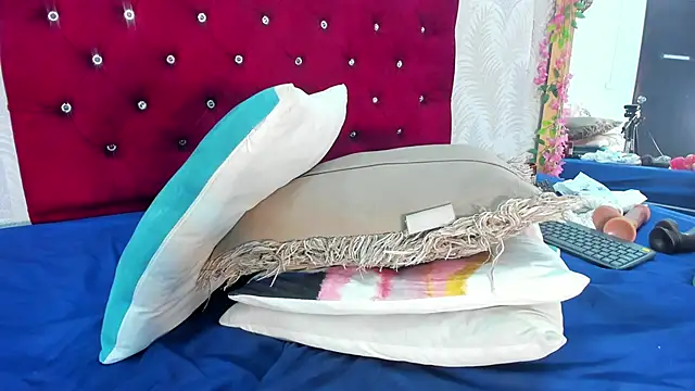 Melody_Megann's cam snapshot