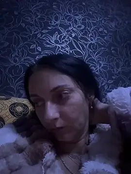 Miroslava1247's web cam