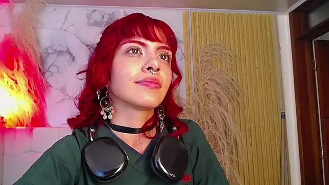 Genesissrea's cam snapshot