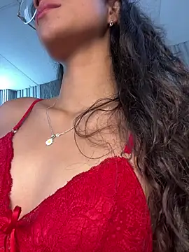 KaitlynLoveCam live sex cam