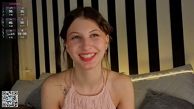 LorinaMaffitt's cam snapshot