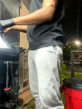 Dylams_maja's cam snapshot