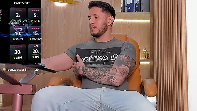 George_Diesell live sex cam