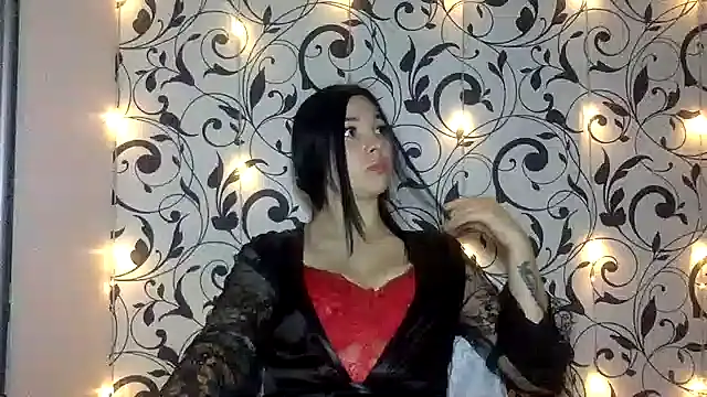 Ivelaa's cam snapshot