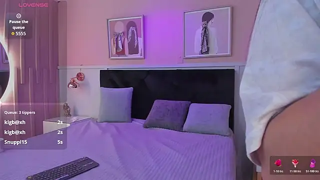 chloe_watson_'s cam snapshot