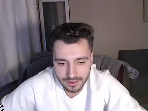 handsomeee04 live sex cam