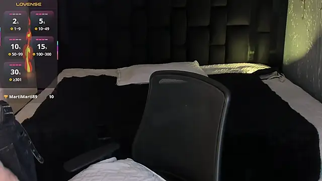 AndyWiilliams live sex cam