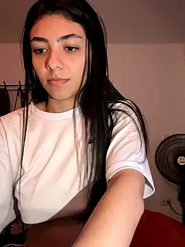 Liissa_cute_'s cam snapshot