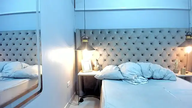 OliIverr22 live sex cam