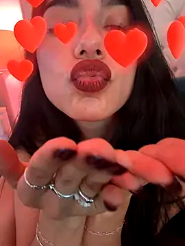 LoveLillyy live sex cam