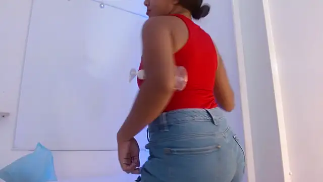 Roxy_Stonee's cam snapshot