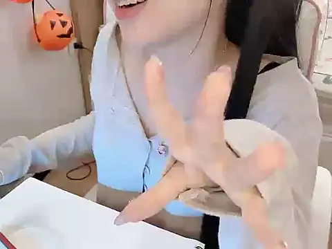 _Chloe18_'s cam snapshot